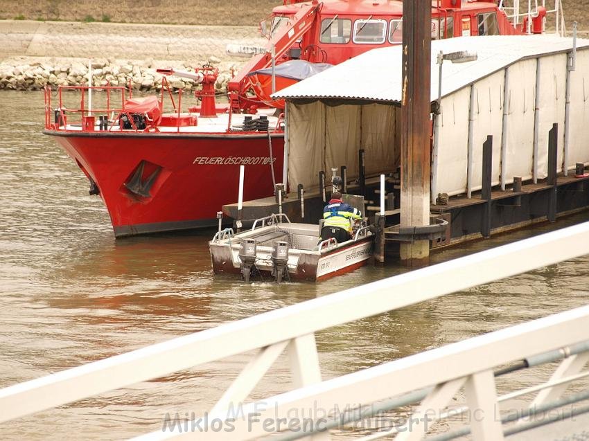 Wartungsarbeiten Rettungsboot Ursula P60.JPG